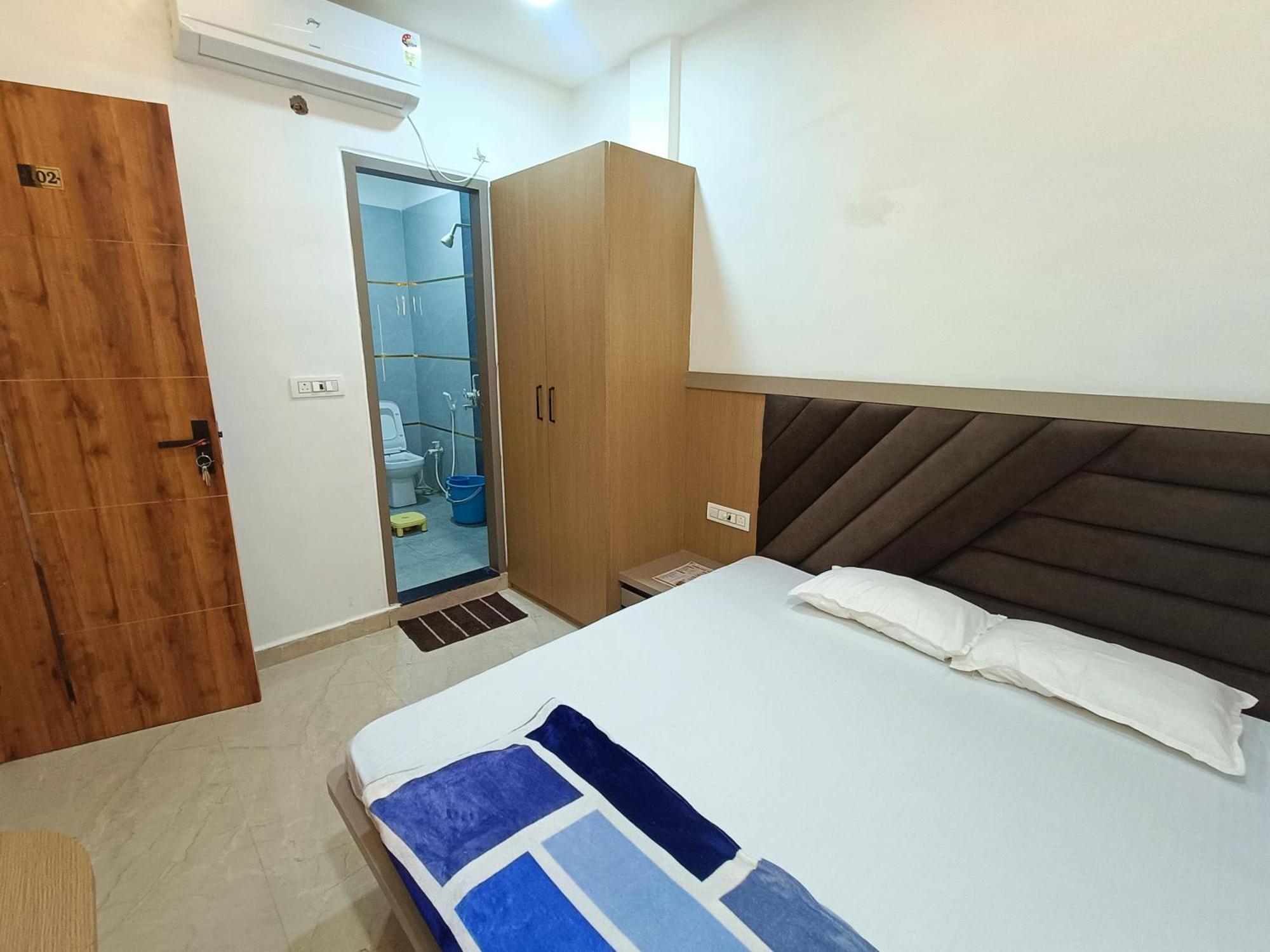 Shri Radha Rani Kripa Dham Hotel Mathura Kültér fotó